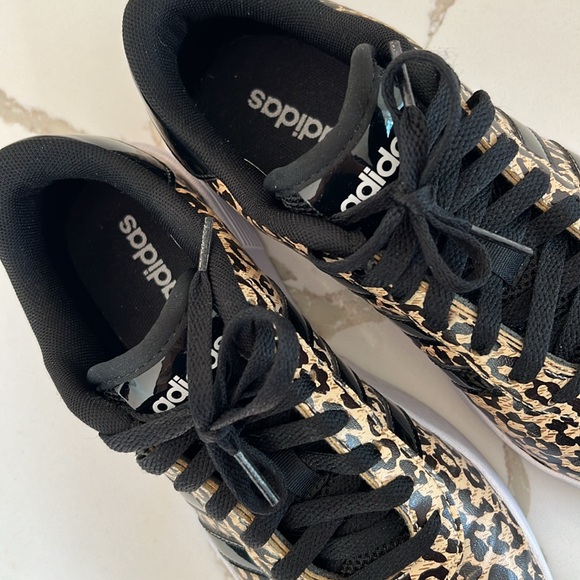 Women’s Adidas Leopard Black Patent Size 8 - Picture 6 of 6